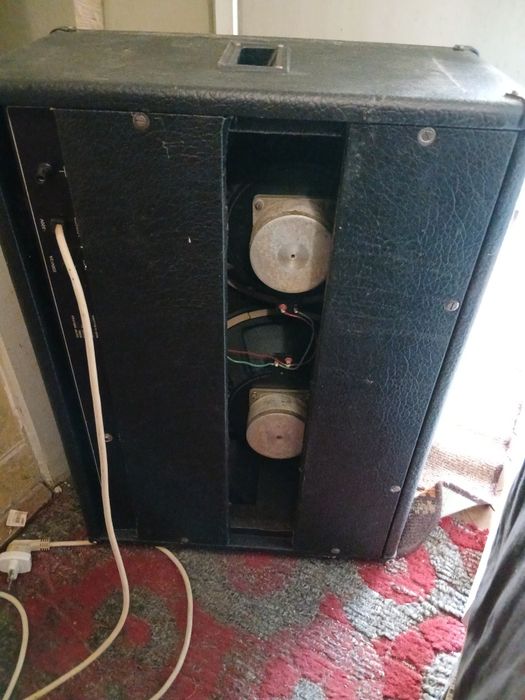 Комбопідсилювач 100 Вт, Болгарія