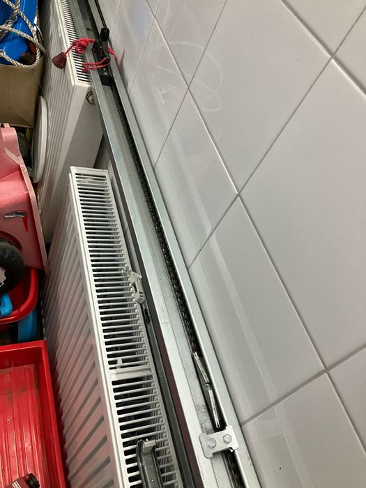 Napęd do bramy garazowej