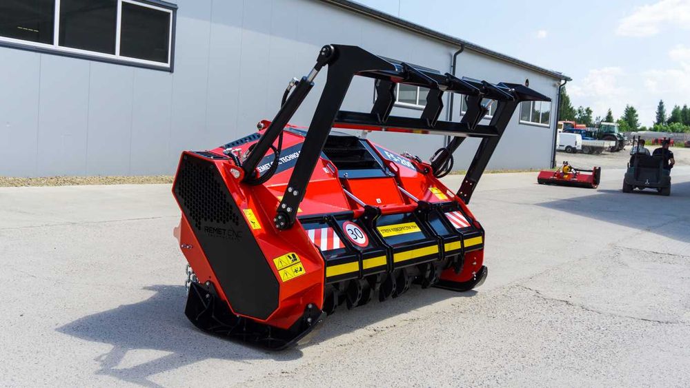 Mulczer leśny, frezarka krusząca F5-200 REMET CNC TECHNOLOGY