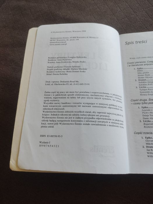 Książka z streszczeniami lektór do liceum