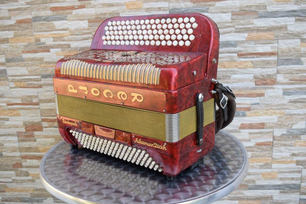 Acordeao Record 4 Voz Voz,120 Baixos