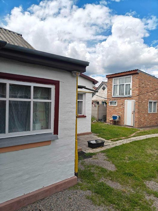 Продаю будинок в Глевасі.