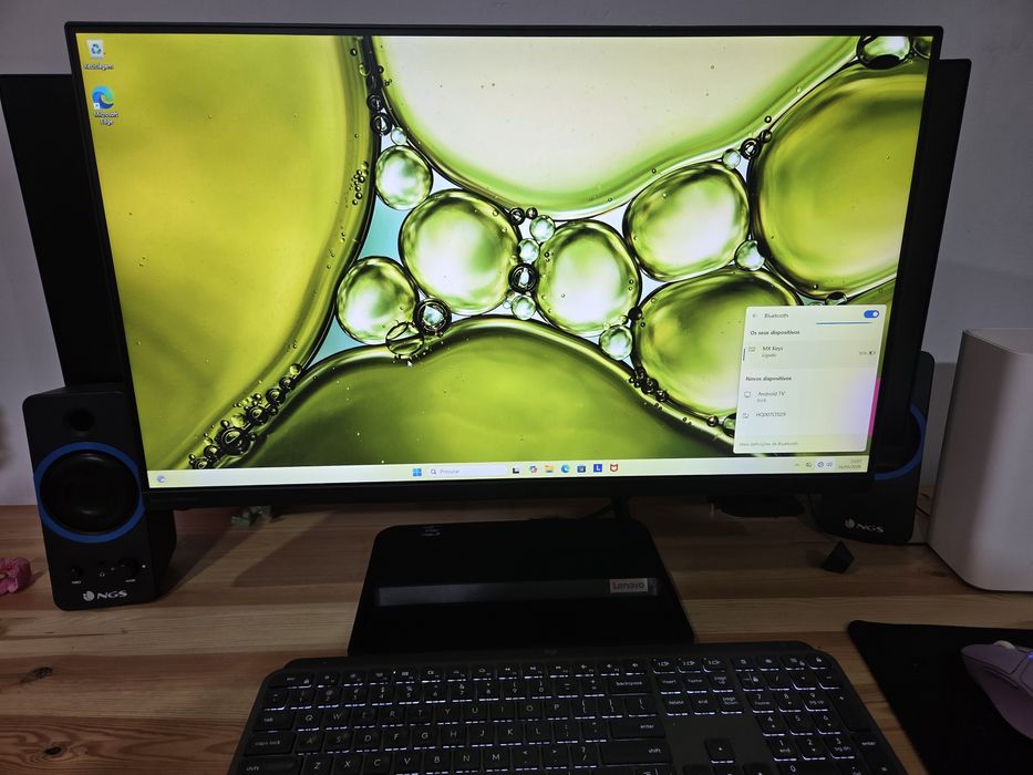 Lenovo 27" All-in-One | Ryzen 5 | SSD 512GB | 8GB RAM