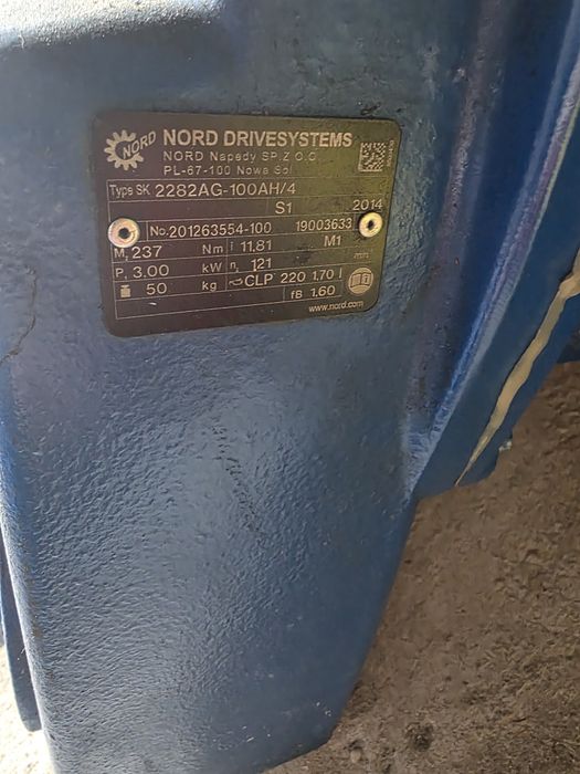 Motoreduktor 3,0 kW 1425/121 obr/min