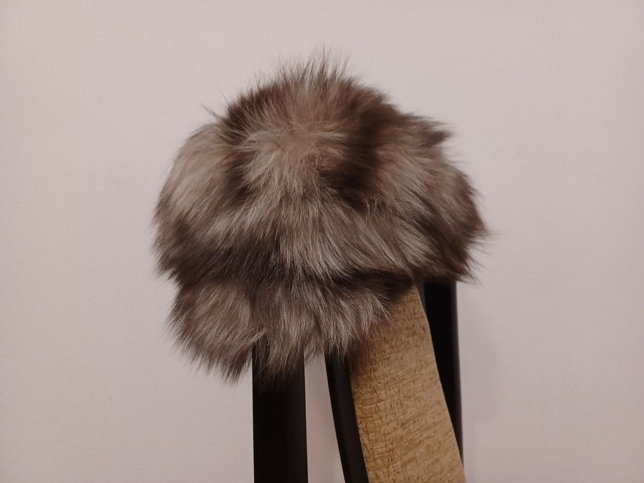 Czapka z Futra Lisa Srebrnego 56 Nowa