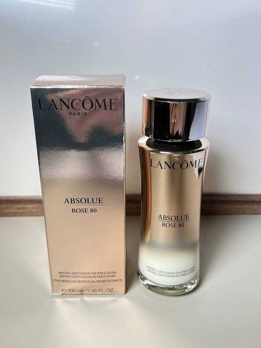 Емульсія для обличчя Lancome Absolue Rose 80 Micro-Essence