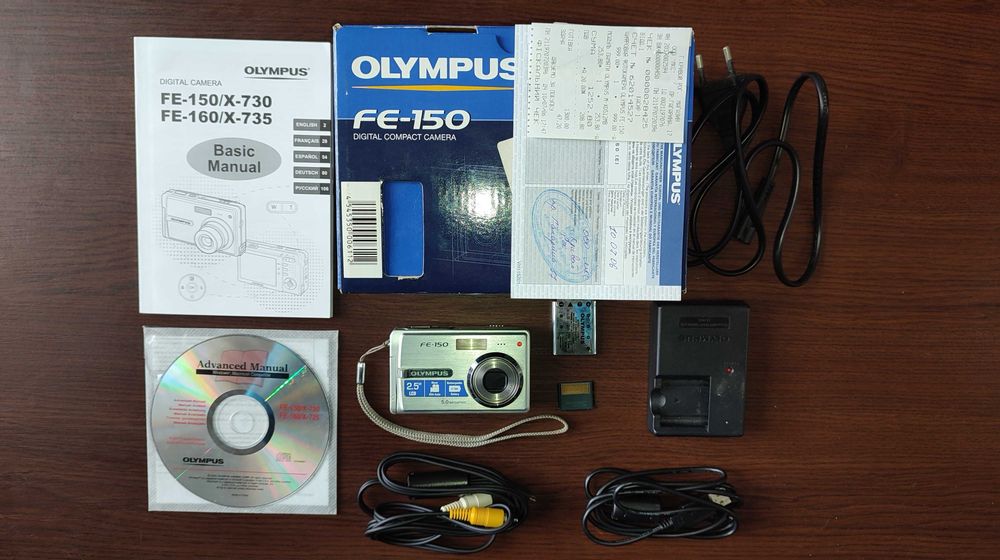 Цифрова фотокамера Olympus FE-150