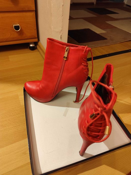 Botki  damskie czerwone