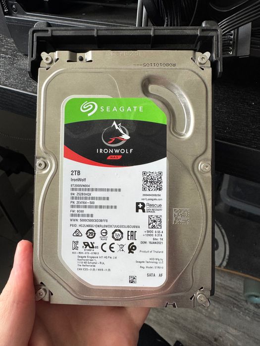 Stacja robocza / komputer do gier – Xeon, 128GB RAM, GTX 970, NVMe