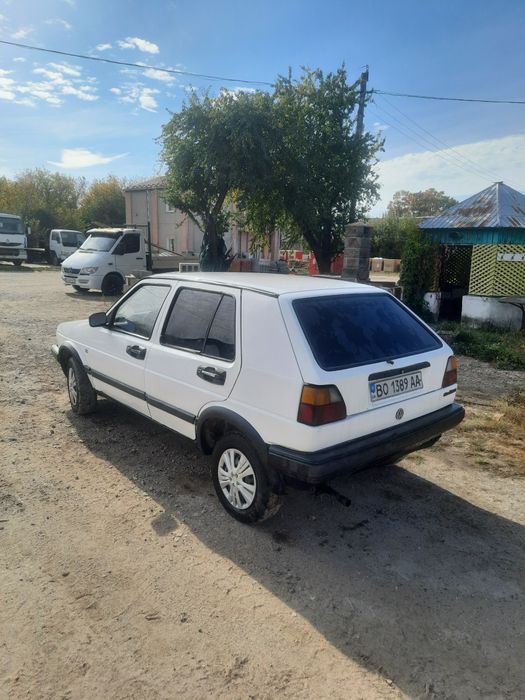 Volkswagen Golf 2