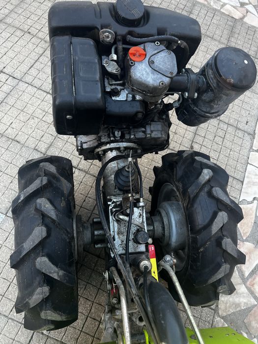 Motocultivadora Grillo
