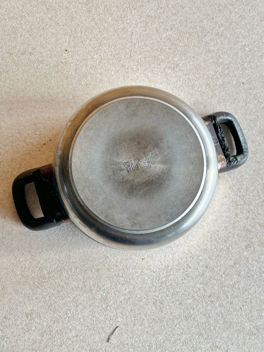 Каструля товсте дно