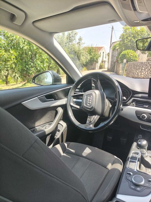 Audi A4 2.0 TDI Business Line