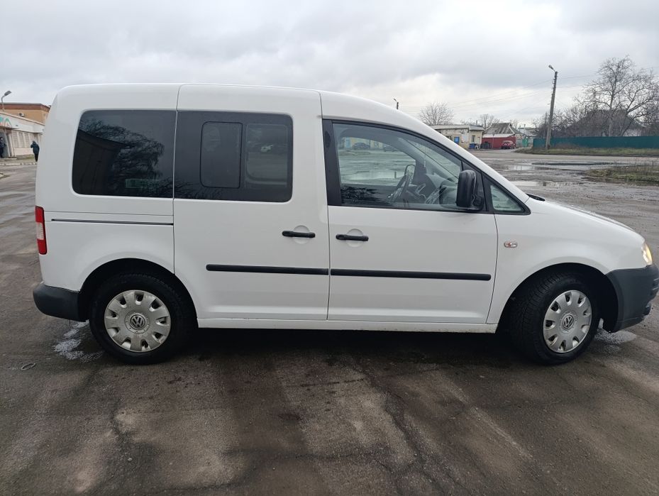 Продам Volkswagen Caddy 1.9 TDI  автомат