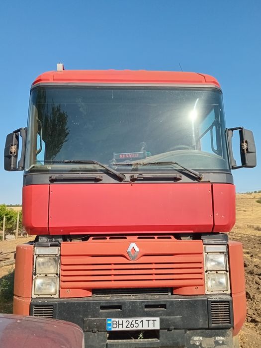 Продам Рено Магнум на ходу всі детали по тел.