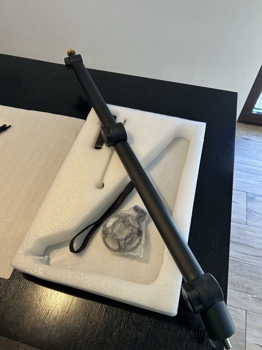 Statyw Mikrofonowy  AS-01 Stojak Na Mikrofon Biurkowy