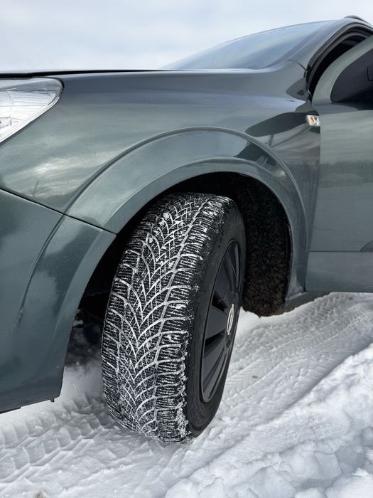 Продам Opel Astra H