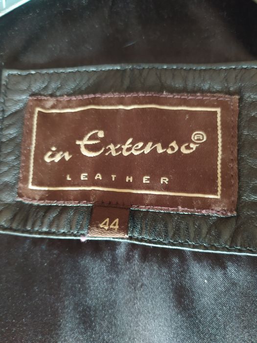 Casaco preto em pele