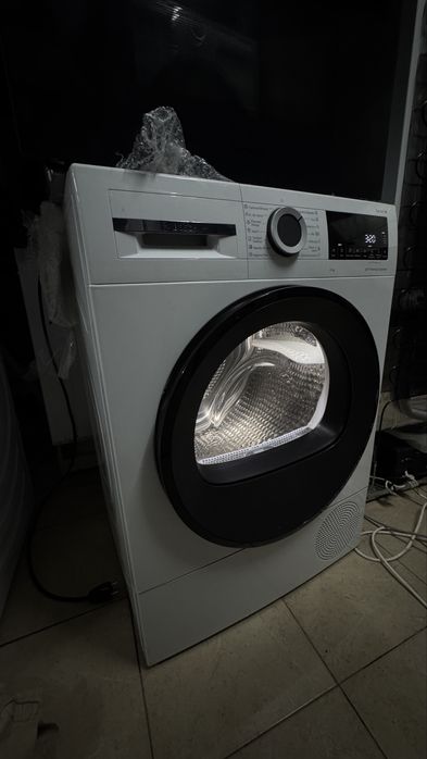 Máquina de Secar Roupa Bosch Serie 6 WQG245D0ES  9kg