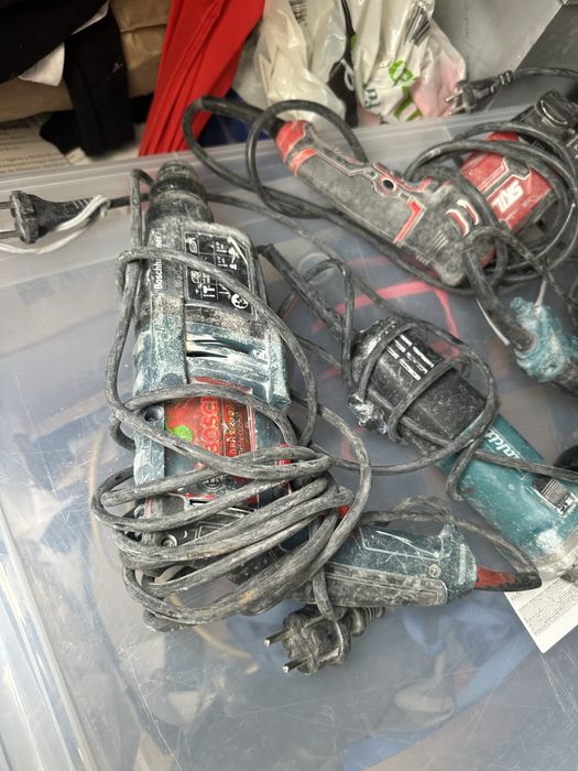 Maquinas usadas a funcionar