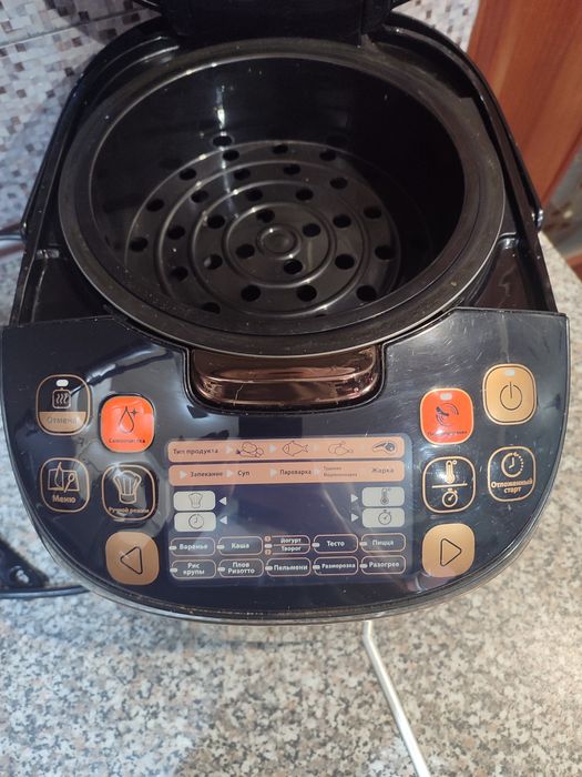 Продам мультиварку Tefal