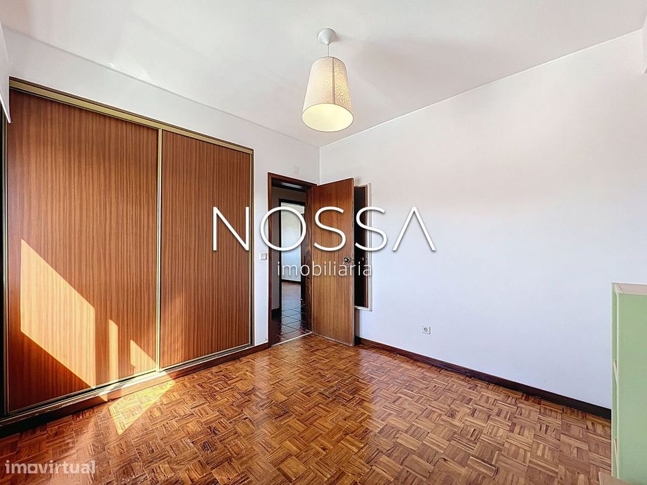 Apartamento T3 na Urb. Quinta das Serralheiras - Algueirão