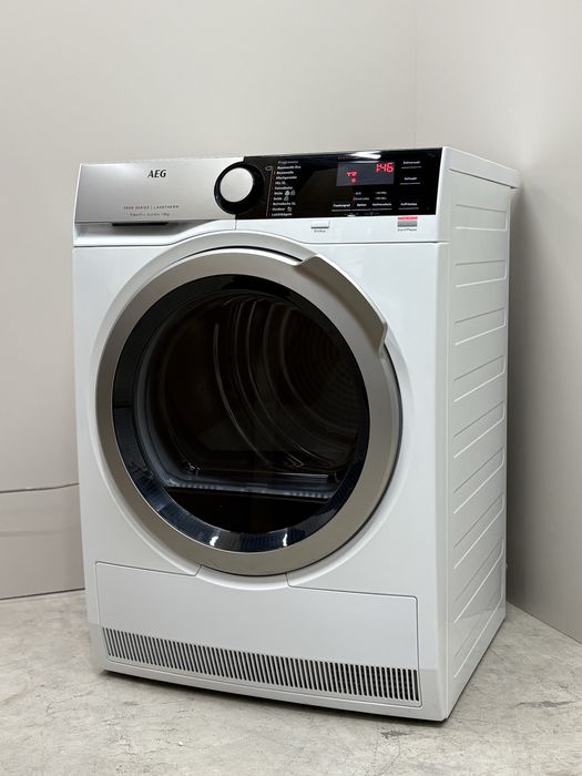 ПРЕМІУМ СУШКА AEG T9DE77685 / 8 кг / A+++ / AbsoluteCare / Тепловий насос
