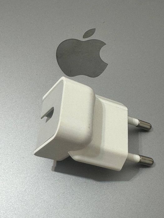 Носик , штекер EU зарядки Macbook
