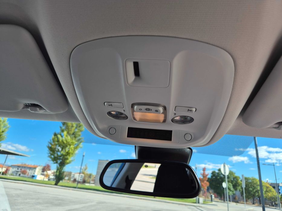 Peugeot 308 1.2 110cv