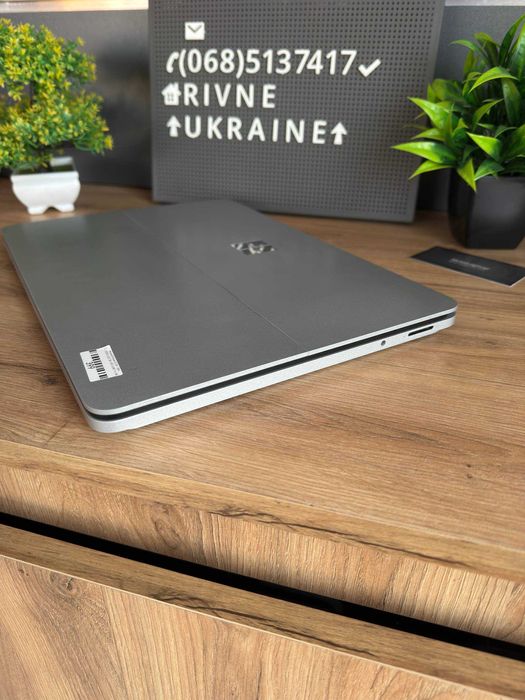 Microsoft Surface Laptop Studio 14.4" 3k 120hz i7-11th 32\2 TB + RTX 3050 TI 4 GB