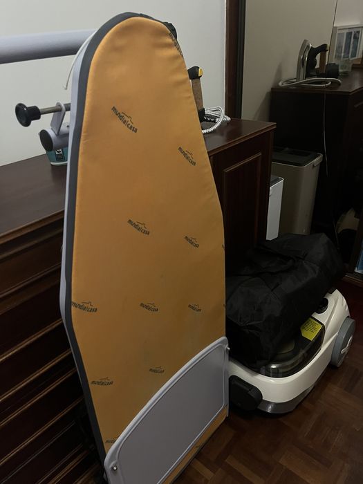 Mundial casa Aspiretta Titano com tábua e ferro