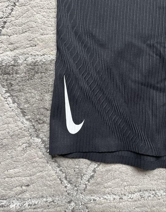 Spodenki Nike Aeroswift