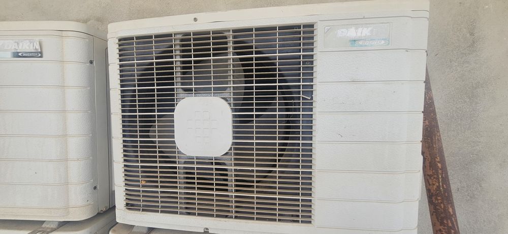 AC - Máquinas exteriores