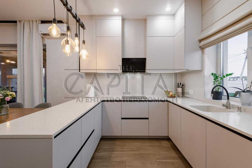 Продаж / Будинок / 145 м2 / Гатне / вул. Прикордонна