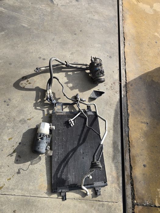 Compressor A/C com radiador