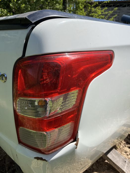 conjunto de luzes mitsubishi l200