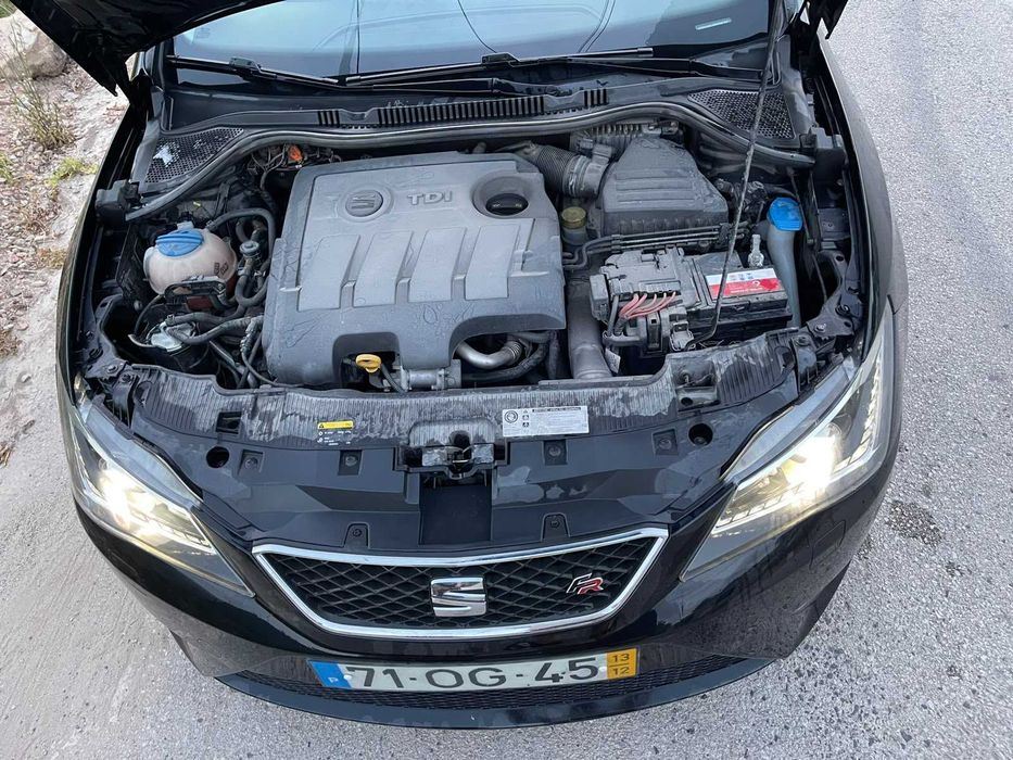 SEAT Ibiza FR 1.6 TDI | 2013 | Teto Panorâmico | Muito Estimado