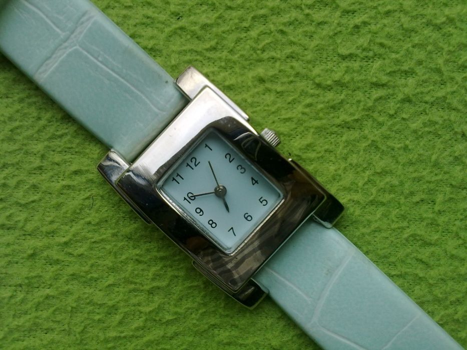 Zegarek damski, kwarcowy MIRIALE