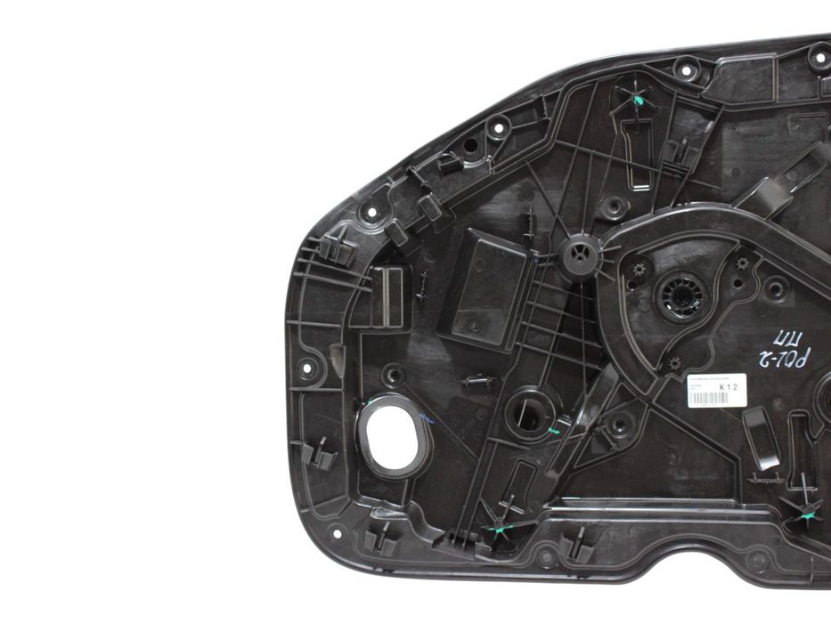 Склопідйомник передній правий POLESTAR 2 2020- 30747092