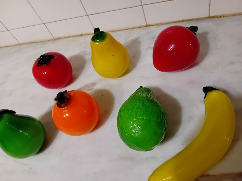 Conjunto de Frutas em Vidro