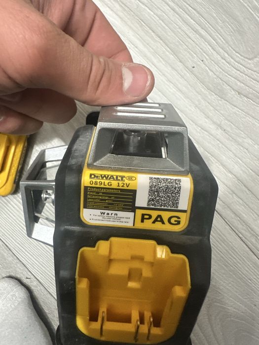 Laser dewalt 089LG