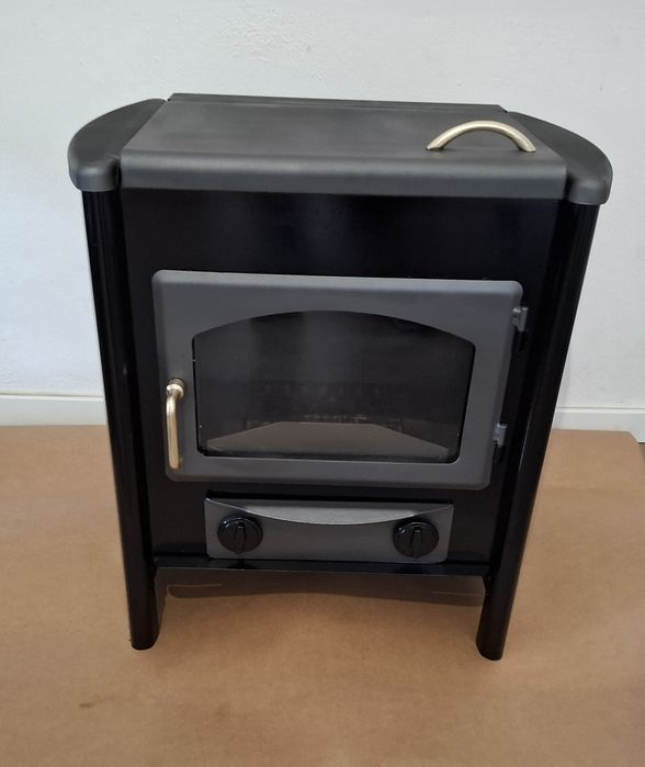 Salamandra a Lenha em Excelente Estado