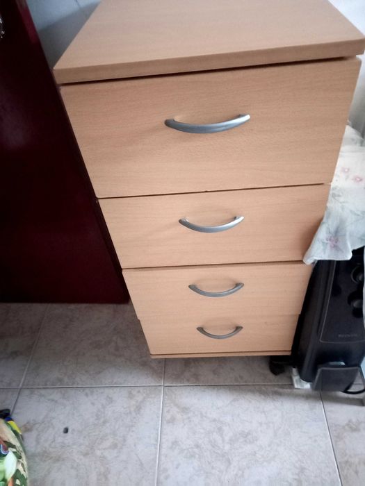 Moveis usados em boas condições