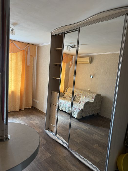 Продам кімнату в сімейному гуртожитку