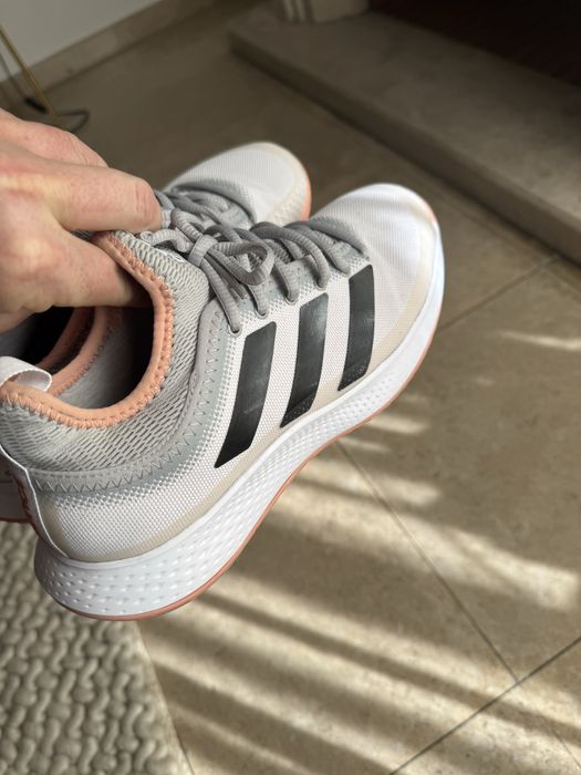 Tenis Padel Sra ADIDAS 38 2/3 Novos (nunca usados)