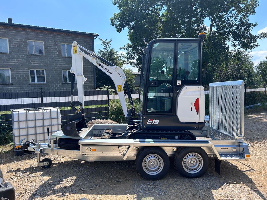 Wynajem Minikoparki Minikoparka Bobcat E19 Koparka z przyczepą w cenie