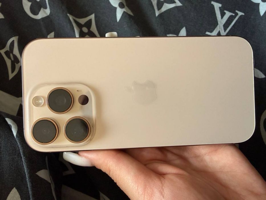 продам Iphone 16Pro 128gb