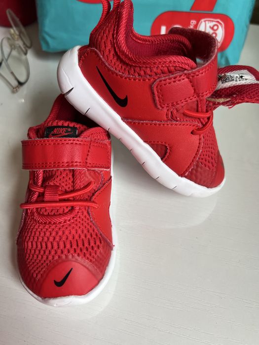 Кросівки для дітей