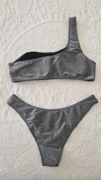 Bikini cinza Shein, tamanho M novo