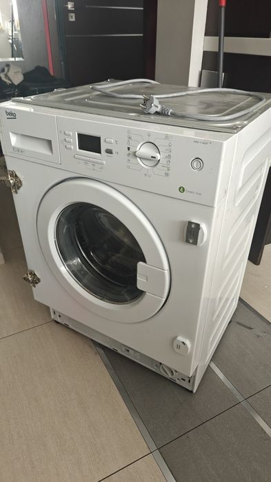 Pralka do zabudowy Beko wmi71442